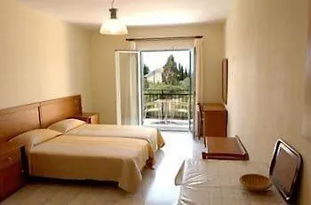 Barbara Studios & Apartments Svoronata