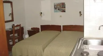 ** Aparthotel Barbara Studios & Apartments Svoronata Greece
